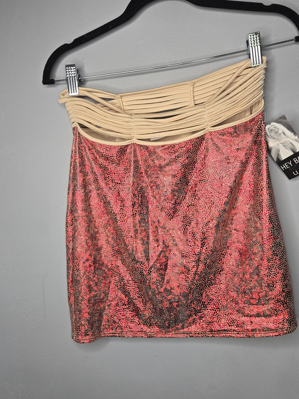 HEY BABY of California Red Metallic Snakeskin Mini Skirt Strappy Waist Y2K USA L